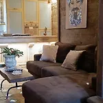 Villa La Dimora Di Pietra - Madonie & Garden - Esclusive Private With Heated Outdoor & Private Park *